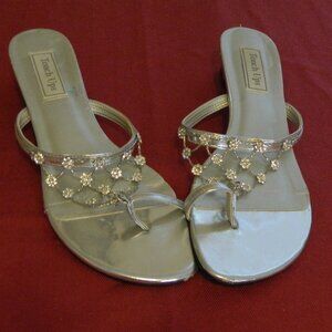 Womens Maracella Touch Ups Sandal Silver 10M